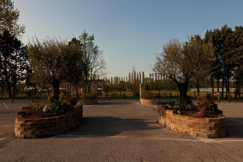 Locanda Del Re Sole Ферара Стая снимка